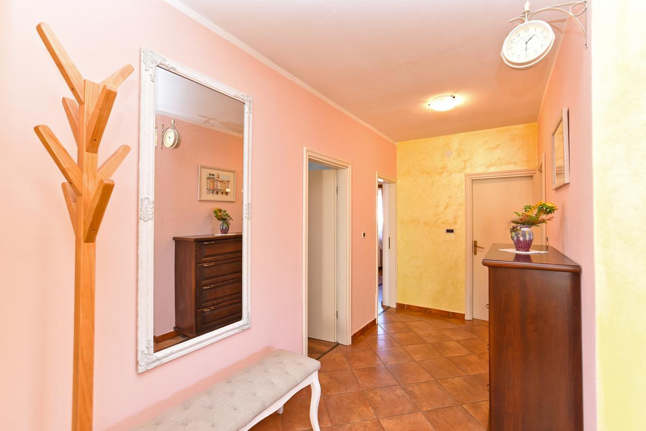Apartment Modrusani 1561 Žminj Εξωτερικό φωτογραφία