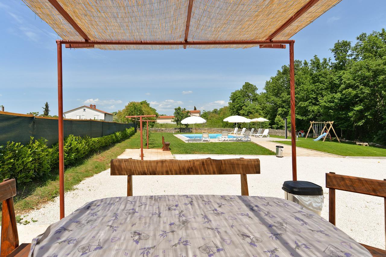 Apartment Modrusani 1561 Žminj Εξωτερικό φωτογραφία